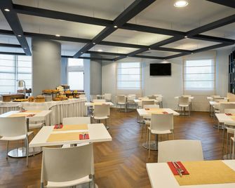 Four Points Flex by Sheraton Bologna Airport - Bolonia - Restaurante
