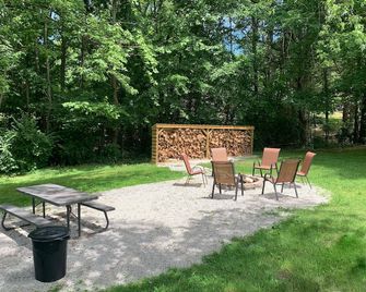 Cozy Cabin Near Cave Run Lake & Marina #2 - Morehead - Patio