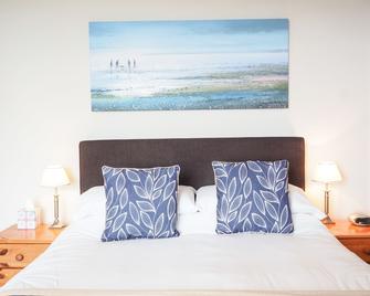 By The Sea Bed And Breakfast - Eastbourne - Schlafzimmer