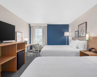 Spark by Hilton Minot - מינוט - חדר שינה