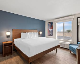 Everhome Suites El Paso Airport near Fort Bliss - El Paso - Bedroom