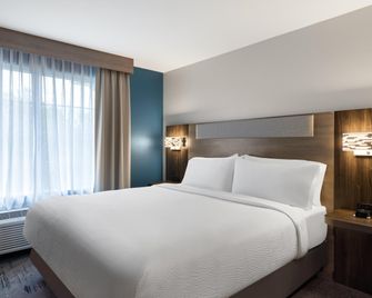 Holiday Inn Express Savannah Airport By IHG - סאוואנה - חדר שינה