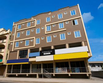 OYO 43678 Vishnu Residency - Ramagundam - Building