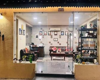 Kailash Farms Earthen Life - Hoshiārpur - Lobby
