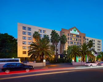 Holiday Inn Parramatta By IHG - Parramatta - Edificio
