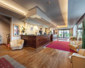 iH Hotels Padova Admiral - Padova - Reception