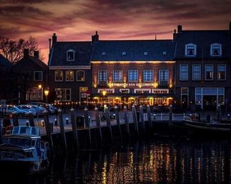 'Het Wapen Van Willemstad' - Willemstad (Noord-Brabant)