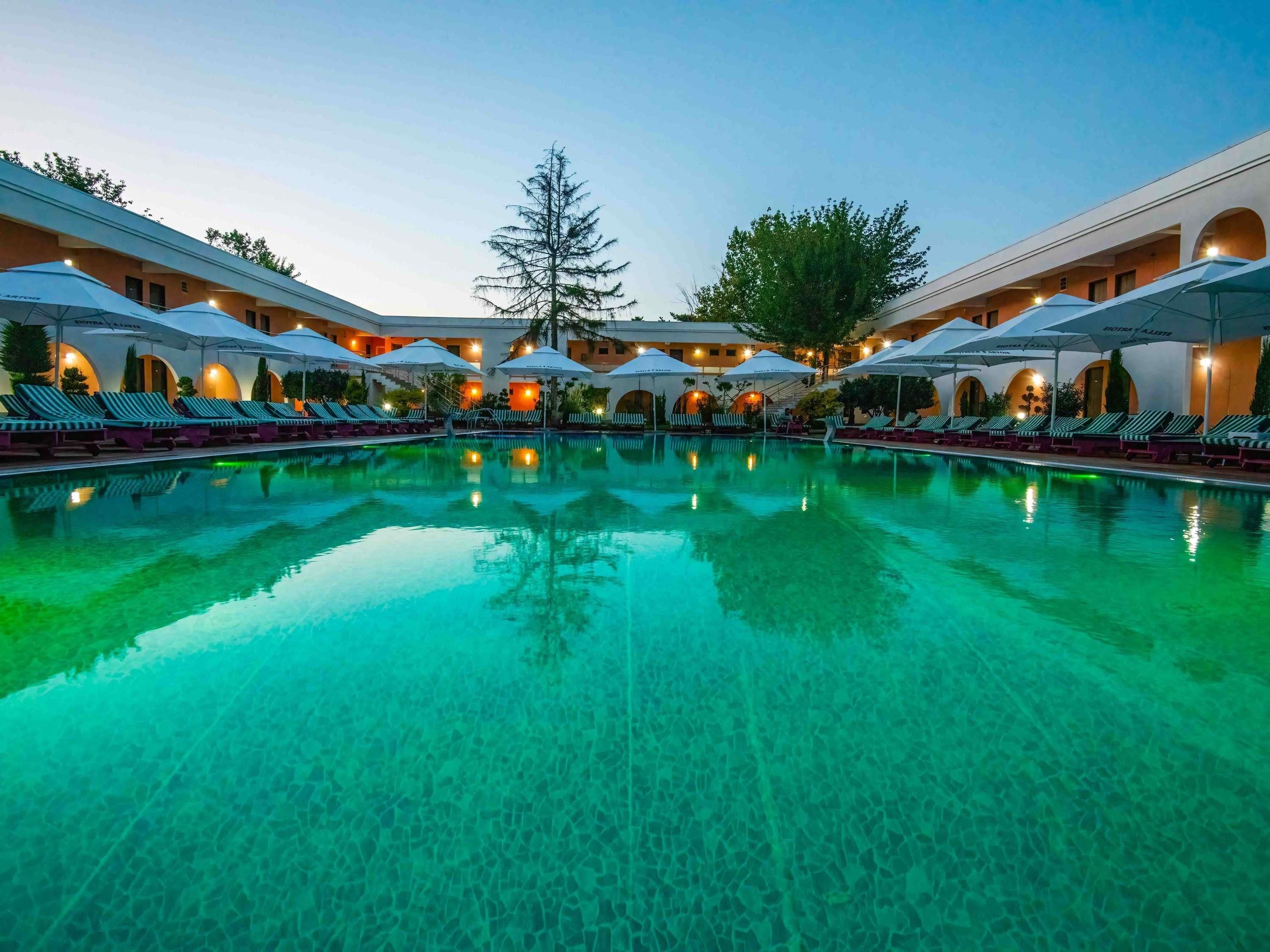 ibis Styles Venus - Venus - Zwembad