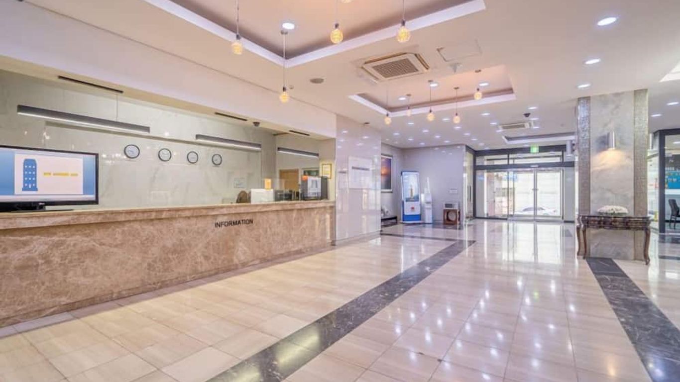 トンヘ グロリア ホテル