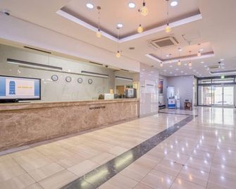 Donghae Gloria Hotel - Donghae - Ingresso