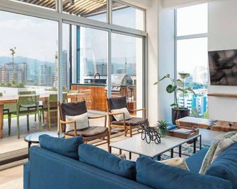 Narama 1 - Luxury Airport Apartment - Zona 13 de la Ciudad de Guatemala - Ciudad de Guatemala - Sala de estar