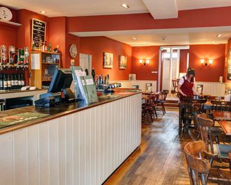 Best Western George Hotel - Swaffham - Bar