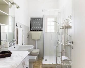 Marie Maison Salinola - Ostuni - Bad