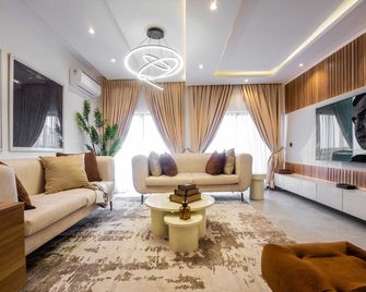 George Residence Banana Island Road, Ikoyi - Lagos - Living room