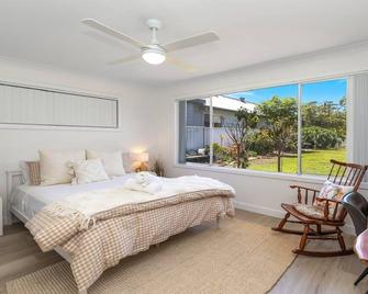 Sunshine Shack - Umina Beach - Umina Beach - Bedroom
