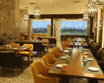 Hariyali Resort - Kota - Restaurant