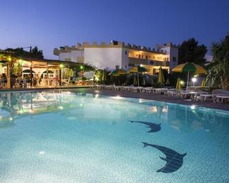 Fili Apartments - Tigaki