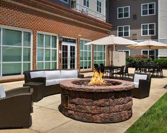 Residence Inn by Marriott Silver Spring - Silver Spring - Patio