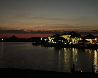 Red Roof Inn Slidell - Slidell - Building