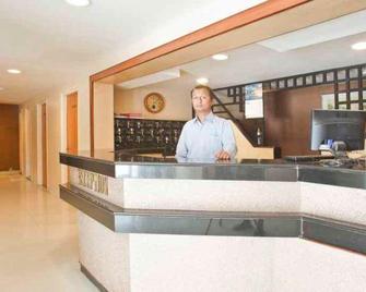 Wonderful View Hotel Wr Bhavnagar - Bhavnagar - Recepción