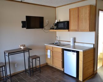 The Village Inn Motel and Restaurant - Challis - Cocina