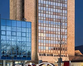 Interhotel Tatra - Kopřivnice - Edificio