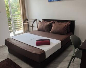 The Regent Grand Hotel - Colombo - Bedroom
