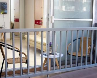 Beautiful apartment with pool los andes - Barranquilla - Balcón