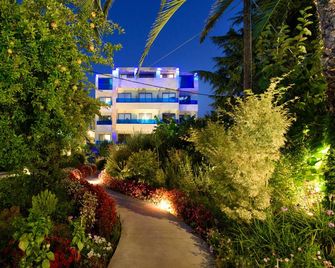 TRYP by Wyndham Corfu Dassia - Dassia - Outdoors view