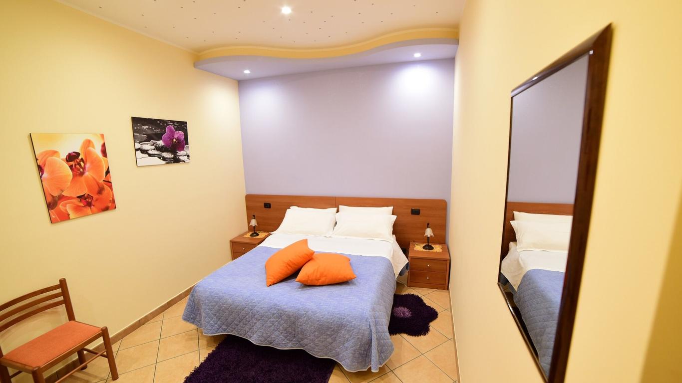 بي آند بي ديمورا ديلينتا