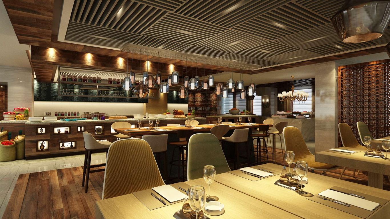 DoubleTree by Hilton Riyadh-Al Muroj Business Gate