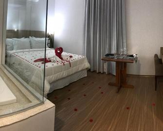 Ives Hotel - Costa Rica - Bedroom