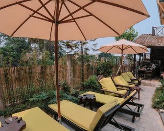 Ninh Binh Rustic Hideaway - Ninh Binh - Patio