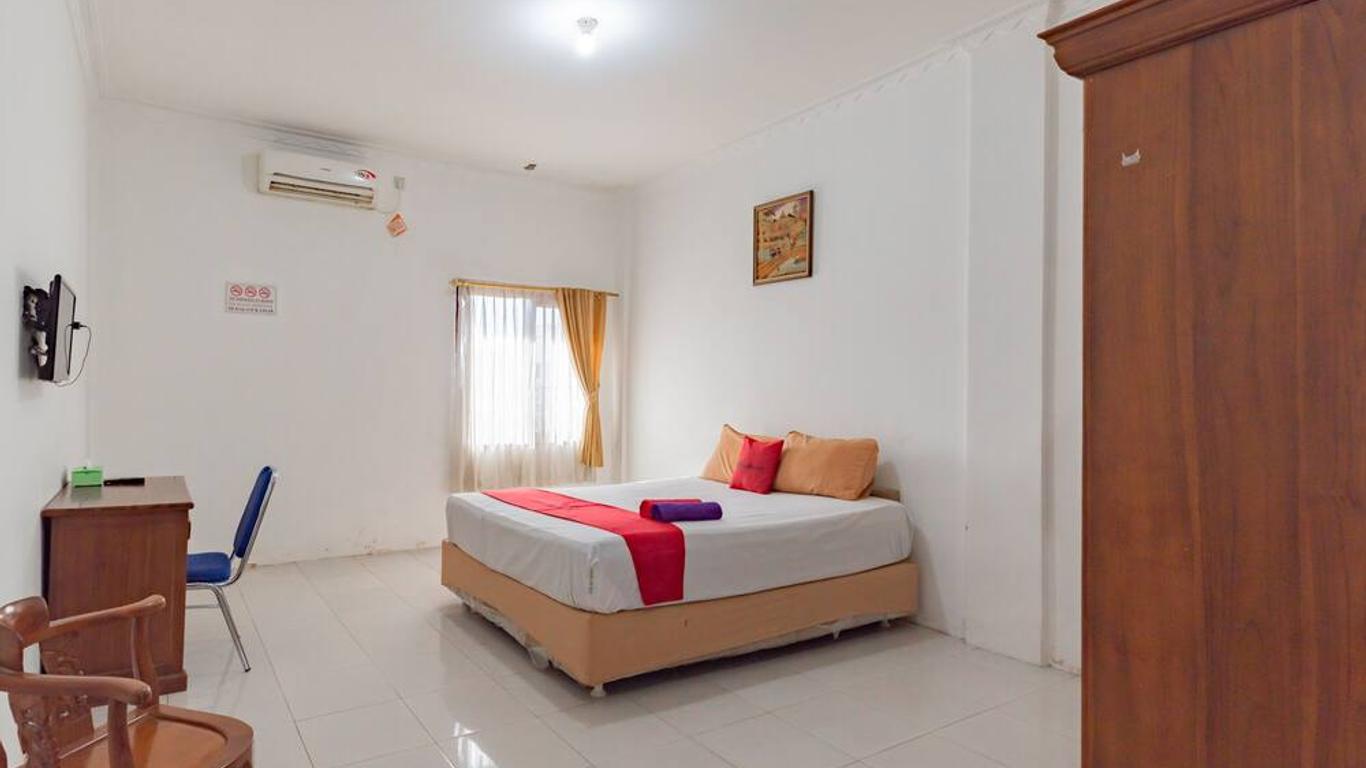 RedDoorz near Samarinda Square