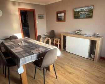 Old armoury guest house - Gairloch - Eetruimte