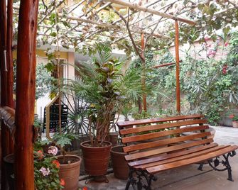 Hostal Tambo Colorado - פישו - בניין