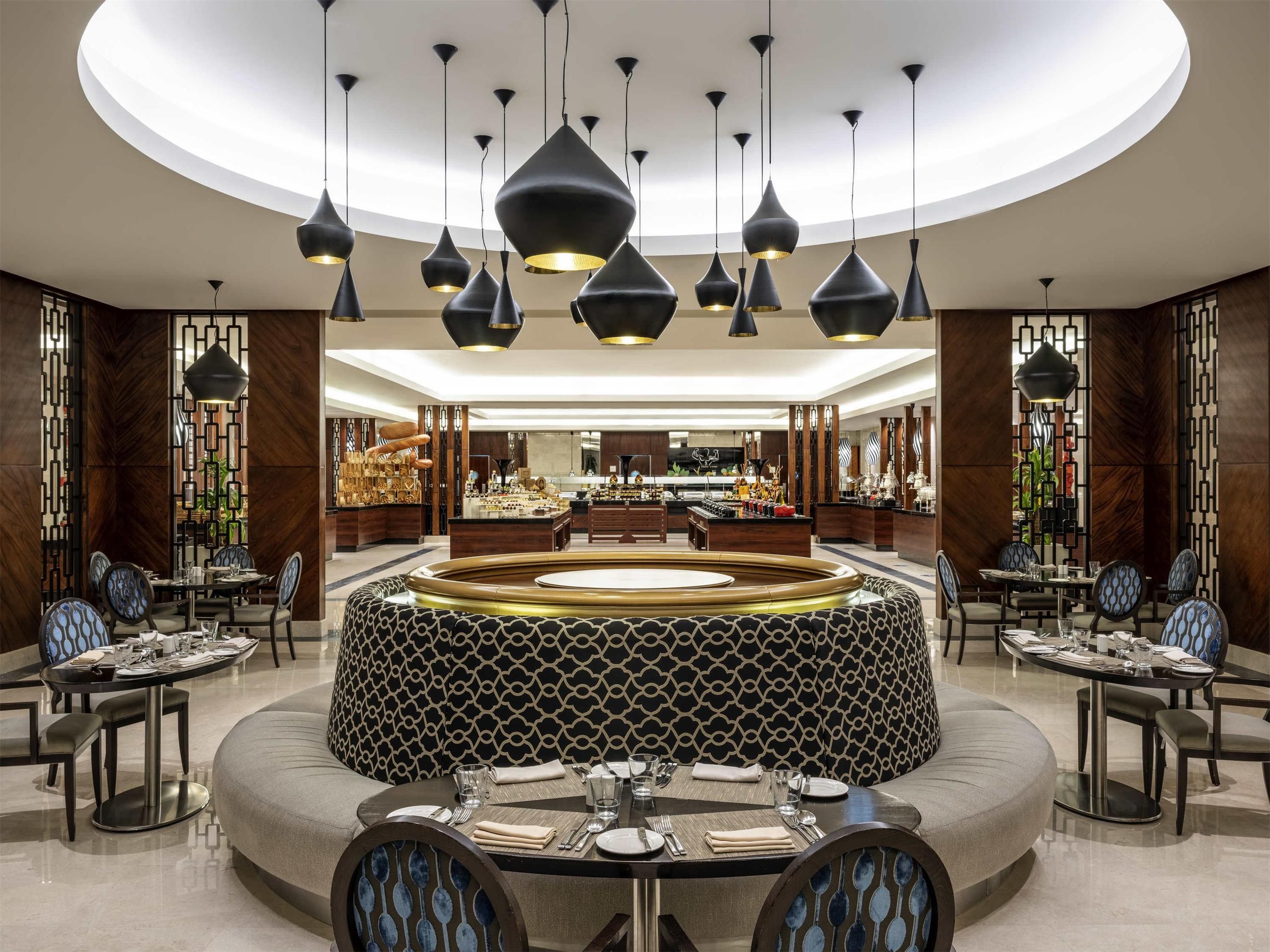 Swissôtel Al Maqam Makkah - מכה - מסעדה