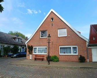 Ferienwohnung Hansen-Joens - Friedrichstadt - Edificio