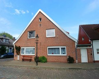 Ferienwohnung Hansen-Joens - Friedrichstadt - Gebouw