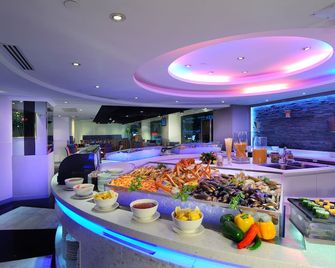 Metropark Hotel Mongkok - Hong Kong - Buffet