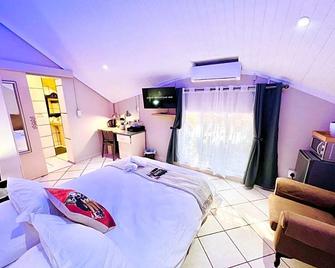 Echo Mountain Inn - Thabazimbi - Bedroom