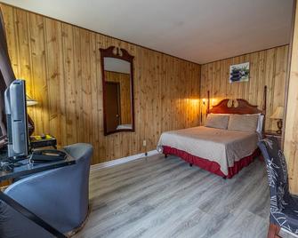 Motel Deblois - סנט אן דה בופרה - חדר שינה