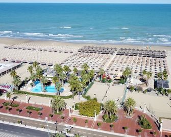 Hotiday Room Collection - Giulianova - Giulianova - Strand