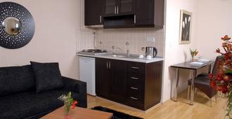 Airport Residence - Istanbul - Phòng bếp