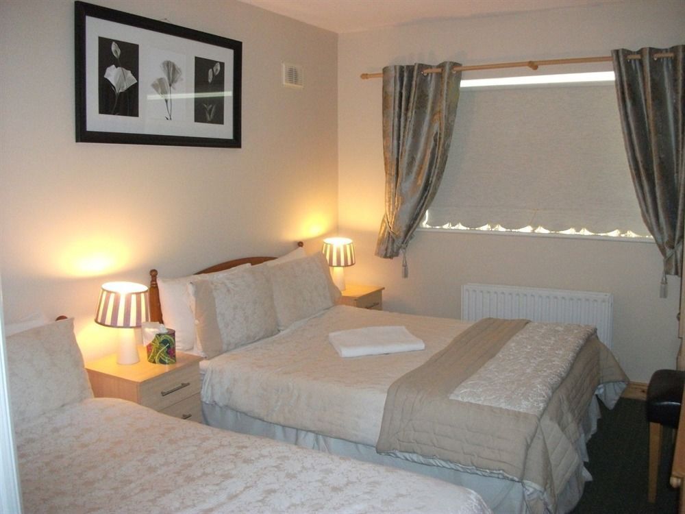 Aaron Vale B&B - دروغيدا - غرفة نوم