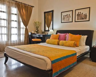 Colonels Retreat - New Delhi
