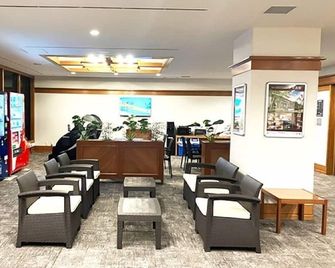 Hotel Livemax Toyooka - טויואוקה - לובי