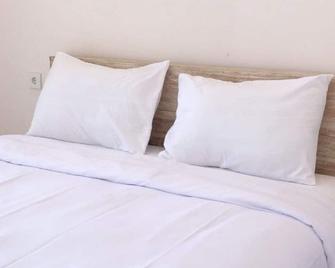 A-Manta Homestay - 拉布漢巴焦 - 臥室