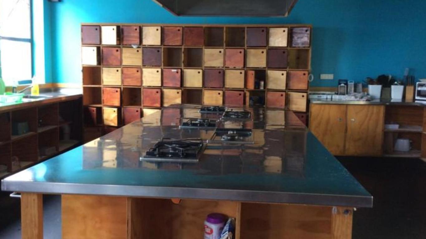 Wild Zebra Backpackers