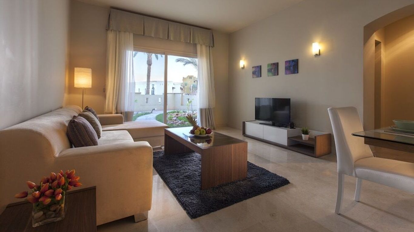 Azzurra Sahl Hasheesh Suites